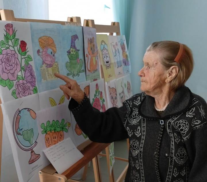 Неунывающая баба Валя